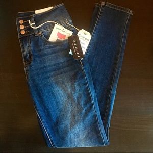 Fashion Nova Carby Skinny Jeans | High Rise